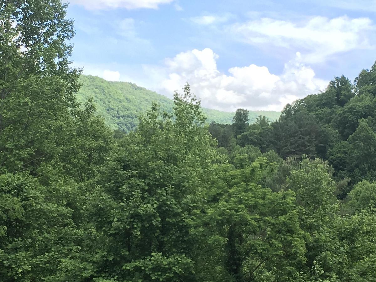 University Inn Cullowhee Eksteriør billede